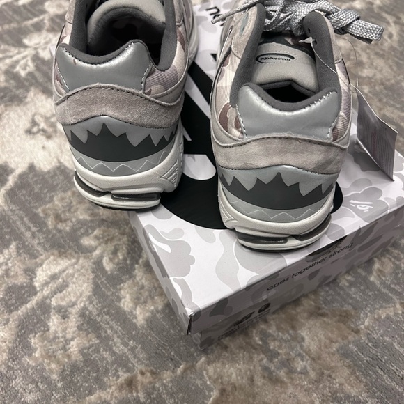 New balances bape edition - Picture 4 of 6